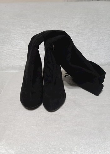 Siyah Süet Dizüstü Çizme, İnce Topuklu, Fermuarlı - Görsel 3