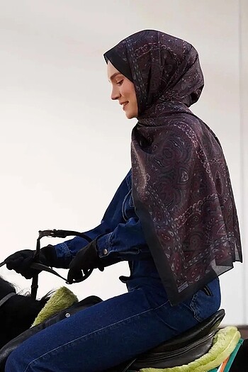 Mademe Polo Etnik desen şal