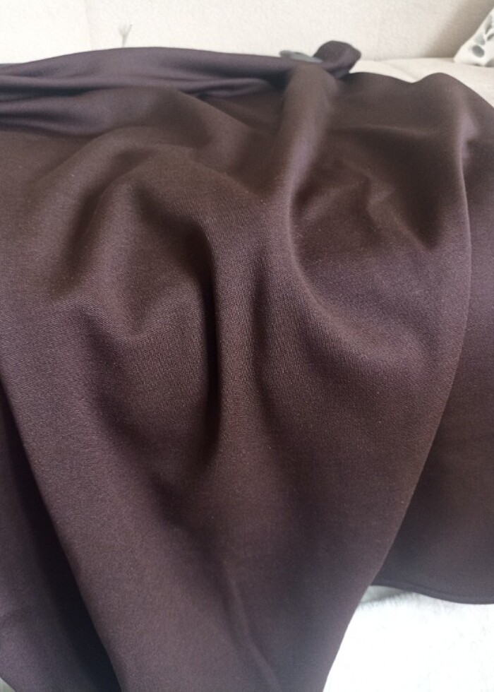 Kahverengi yırtmaçlı etek - Görsel 3