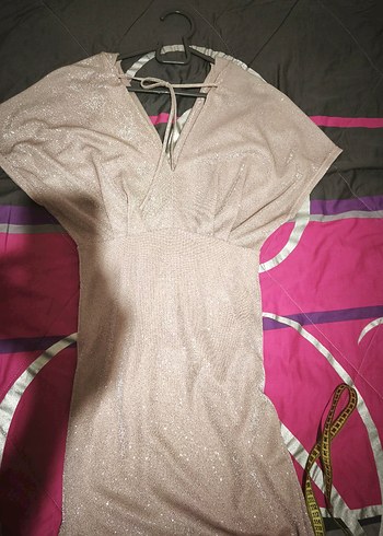 pudra V Yaka Drapeli Midi Abiye Elbise - Görsel 3