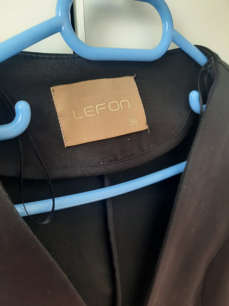 Kadın Siyah Düğmeli Ofis Blazeri - Görsel 3