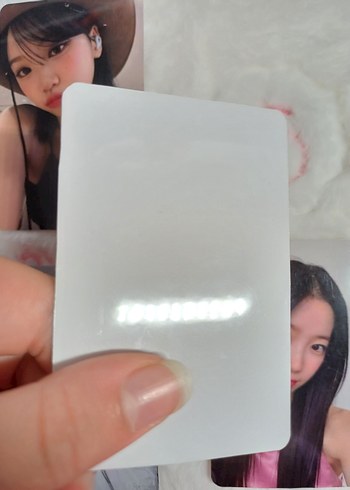 Le sserafim pvcli fanmade photocard - Görsel 4