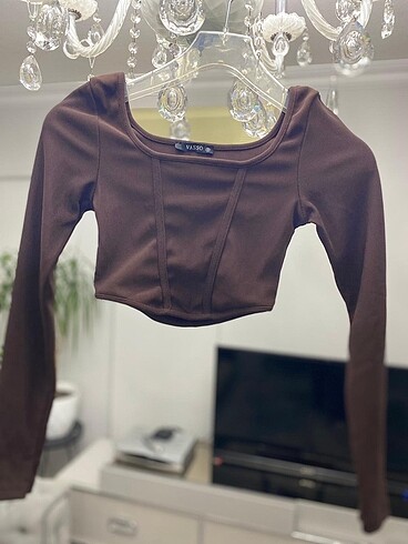 Kahverengi uzun kollu crop