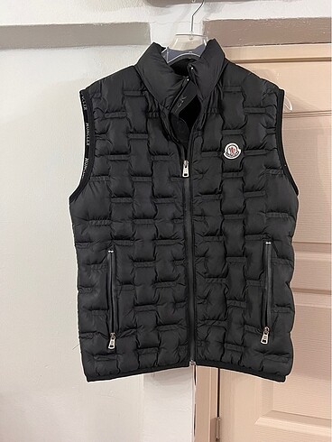 Moncler şişme mont
