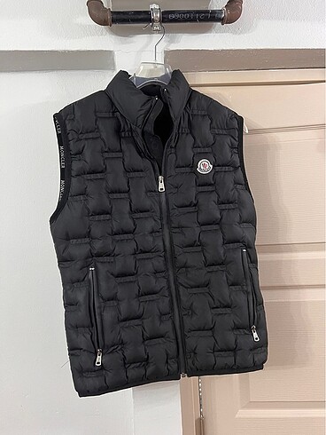 m Beden Moncler şişme mont