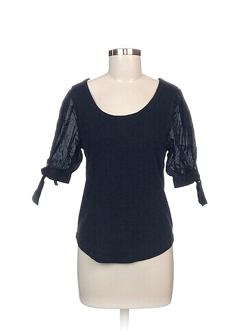 Gap Bluz %70 İndirimli.