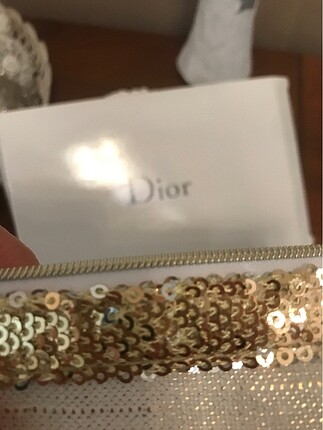 Dior makyaj cantası