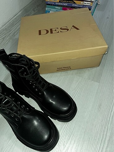 Desa kadın bot