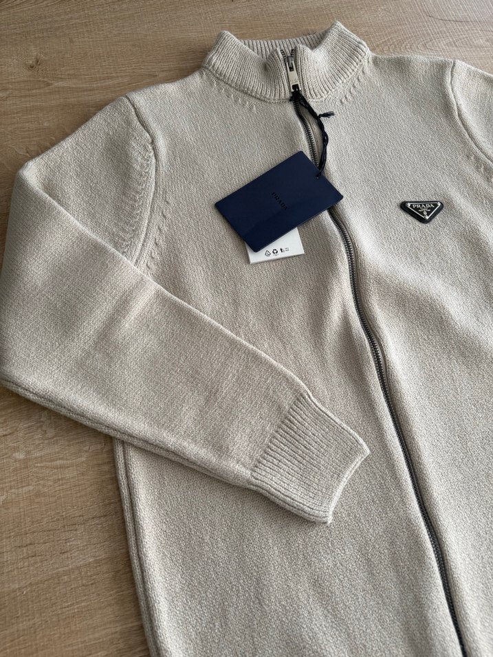 Prada Erkek kazak/ S beden - Görsel 2