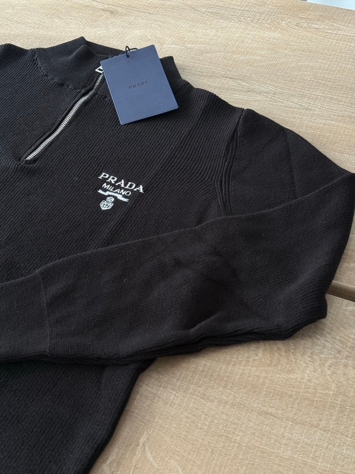 Prada Siyah Uzun Kollu Triko Polo Tişört - Görsel 5