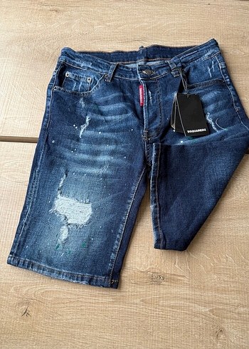 dsquared2 Erkek Şort - Görsel 2