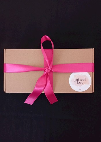 Diğer Sweet Pink Pembe Hediye Kutusu