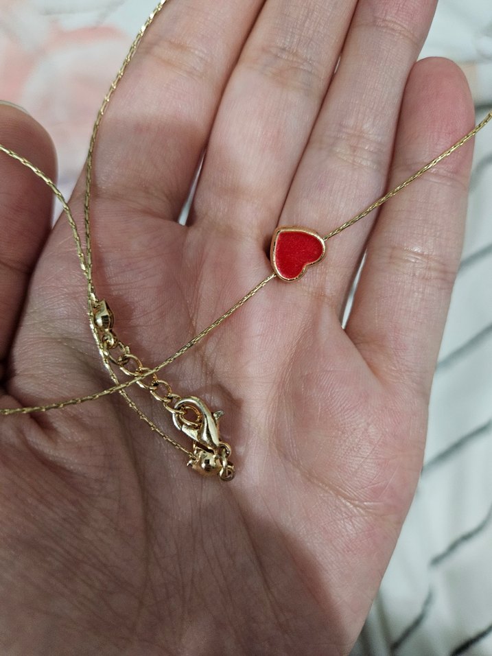 Altın Renkli Kalp Uçlu Kolye - Görsel 2