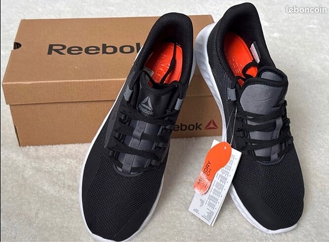 Reebook/ spor koşu ayakkabısı