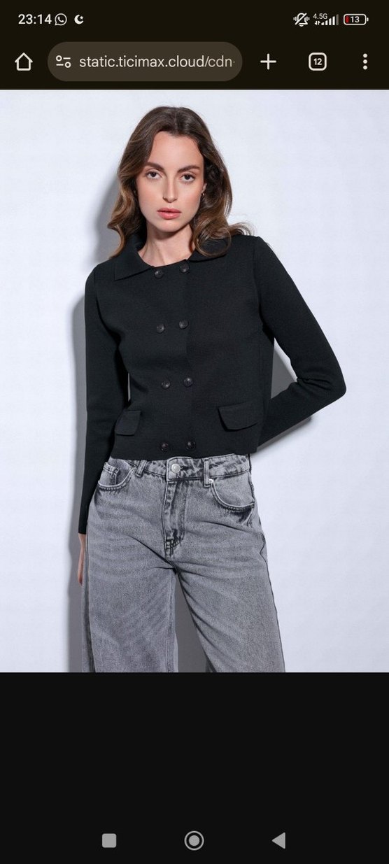 Siyah Düğmeli Kısa Denim Hırka - Görsel 4