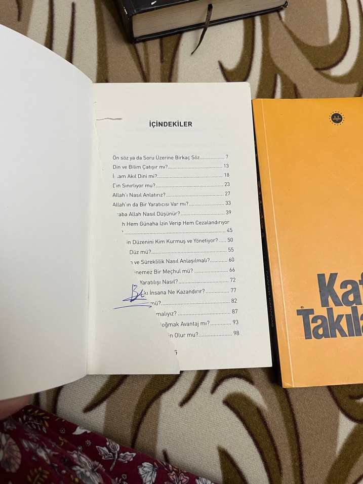 Kafama Takılanlar 1 ve 2 Kitap Seti - Görsel 2