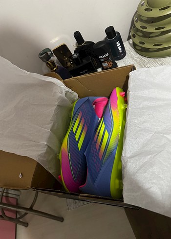 Adidas F50 Krampon