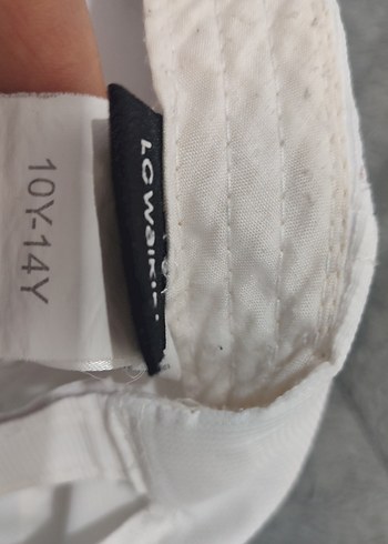 LC Waikiki Beyaz ACTIVE Nakışlı Spor Şapka