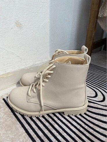 Zara Krem bot
