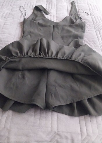 siyah Volanlı boyundan askılı Midi Elbise şortlu - Görsel 2