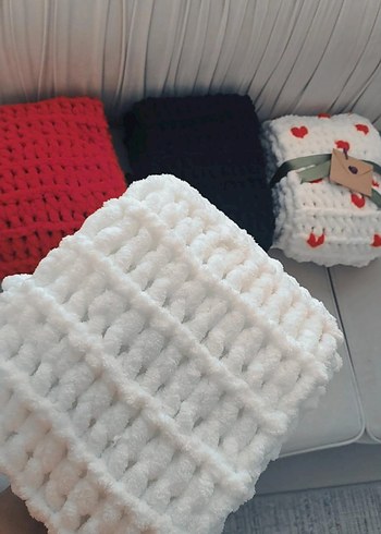 Nakışlı Beyaz kalpli atkı - Görsel 5