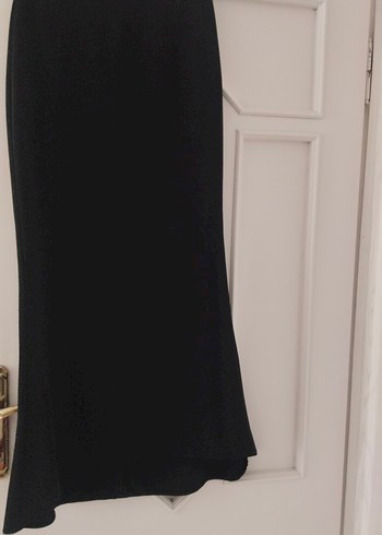 Siyah Drapeli Uzun Dar Kesim Etek - Görsel 2