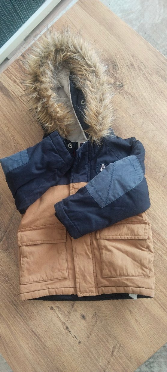 Kürklü Kapüşonlu Erkek Çocuk Mont - Görsel 3