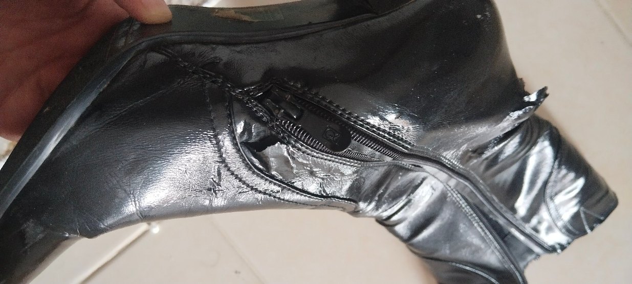 Kadın Siyah Deri Yüksek Topuklu Dizüstü Bot - Görsel 4