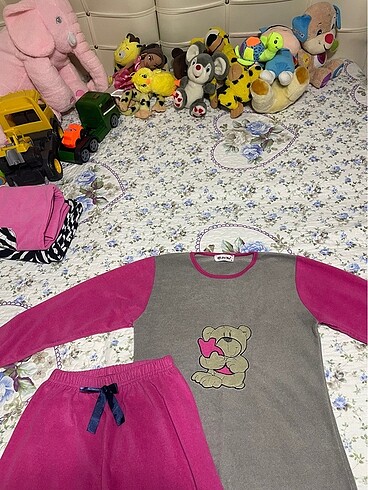 Pijama takımı