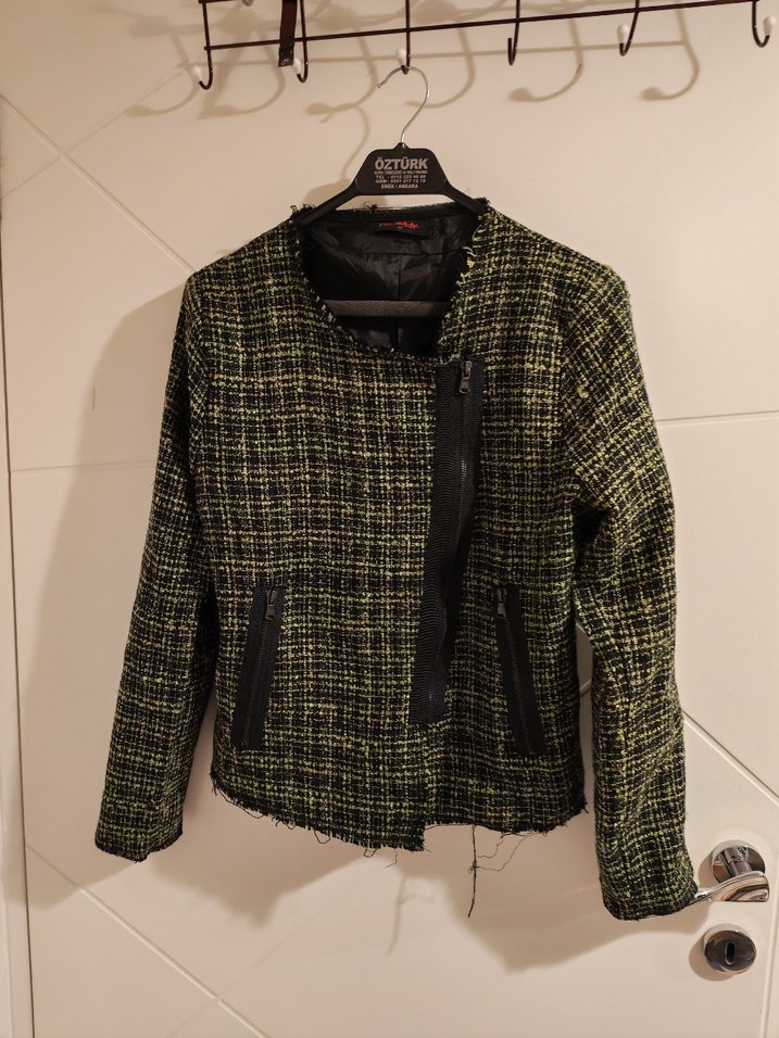 Kadın Siyah Mini Sokak Stili Ceket - Görsel 2