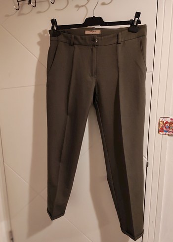 Kadın Bej Kumaş Pantolon, Kemerli, Normal Boy - Görsel 2