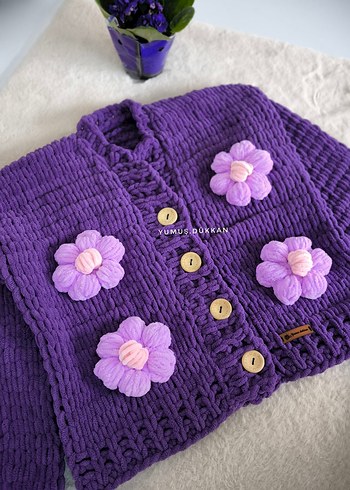 Kız Çocuk Mor Nakışlı Örgü Hırka - Görsel 2