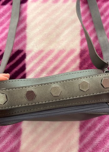 Gri Süet Fermuarlı Kadın Çanta - Görsel 4