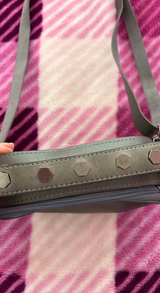 Gri Süet Fermuarlı Kadın Çanta - Görsel 4