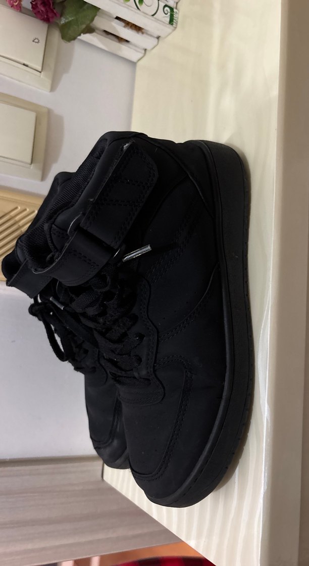 Siyah Spor Ayakkabı Bağcıklı - Görsel 2