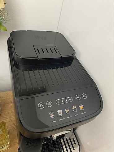 Delonghi Sıfır Ayarında Delonghi Kahve Makinesi