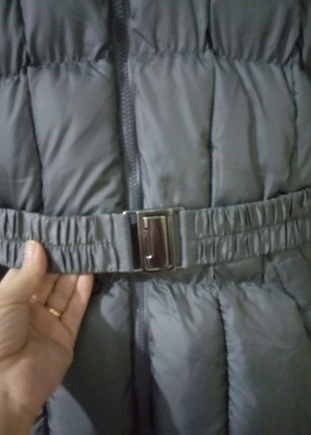 Kemerli Uzun Gri Kadın Kışlık Mont - Görsel 3