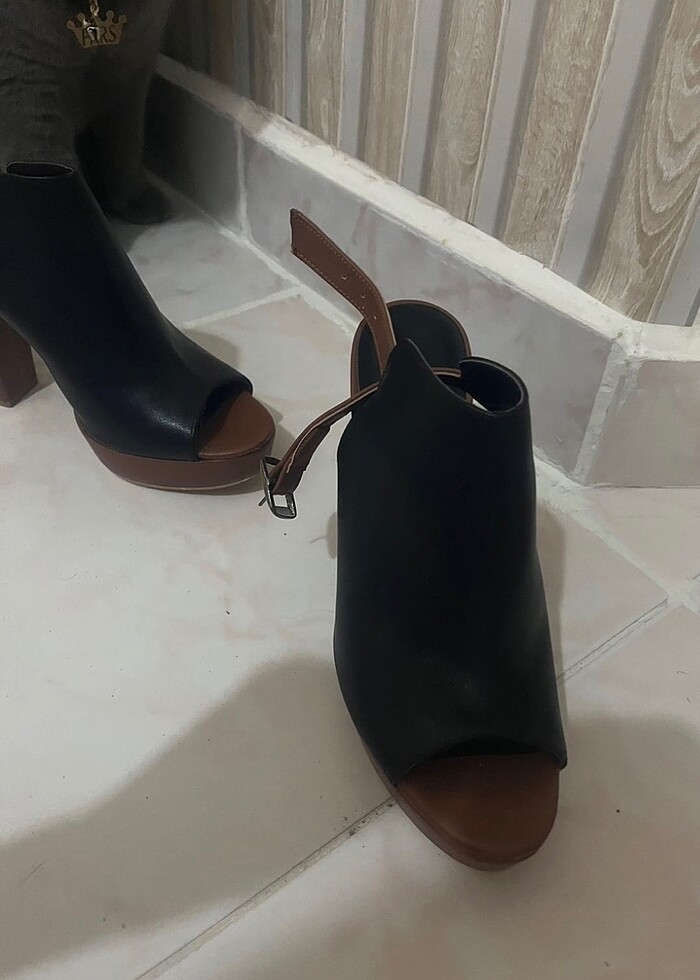 Topuklu ayakkabı - Görsel 5