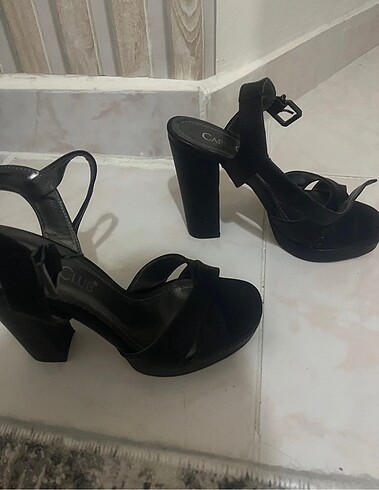 Topuklu ayakkabı - Görsel 3