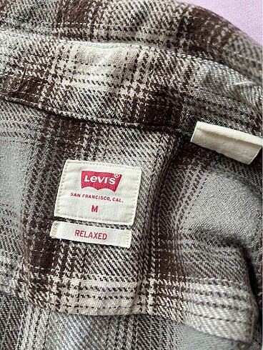 Levi?s erkek gömleği