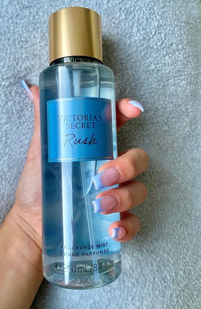 Victoria's Secret Rush Kadın Parfümü 250 ml - Görsel 2
