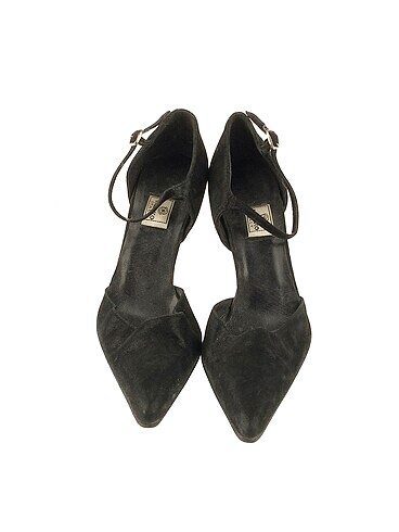 35,5 Beden Vakko Stiletto %70 İndirimli.