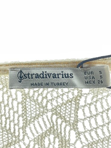 s Beden ten rengi Renk Stradivarius Askılı %70 İndirimli.