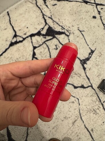 kiko gloss supreme highlight