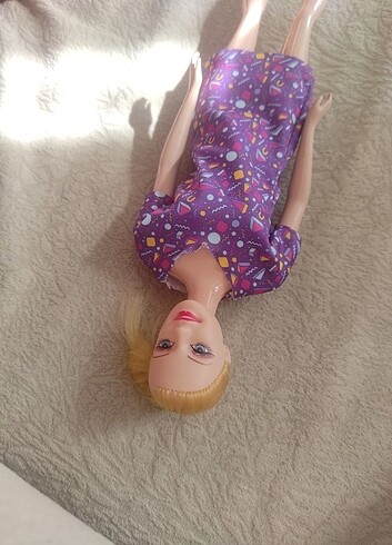 Beden Renk Barbi bebek