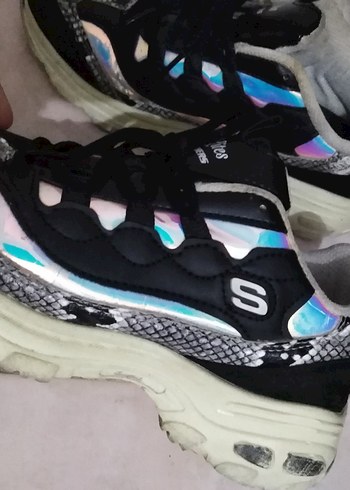 Yılan Desenli Siyah Spor Ayakkabısı - Görsel 2