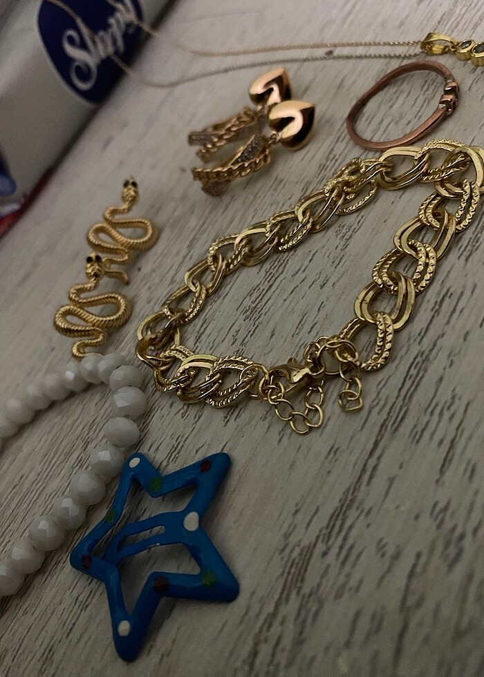 HIC KULLANILMAMIS TAKILARLA KAVONOZ - Görsel 3