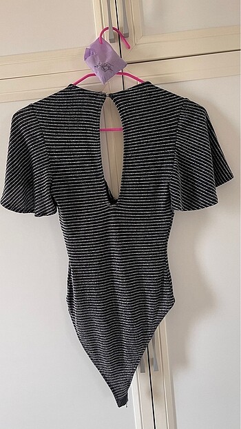 s Beden Bershka s beden çıtçıtlı body