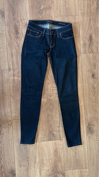 Guees power skiny low jean 36 beden
