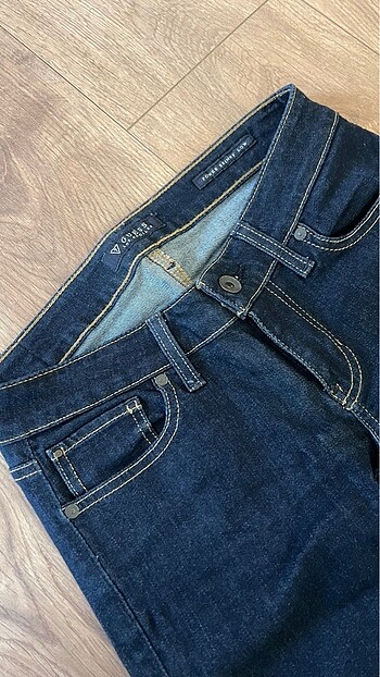 26 Beden Guees power skiny low jean 36 beden
